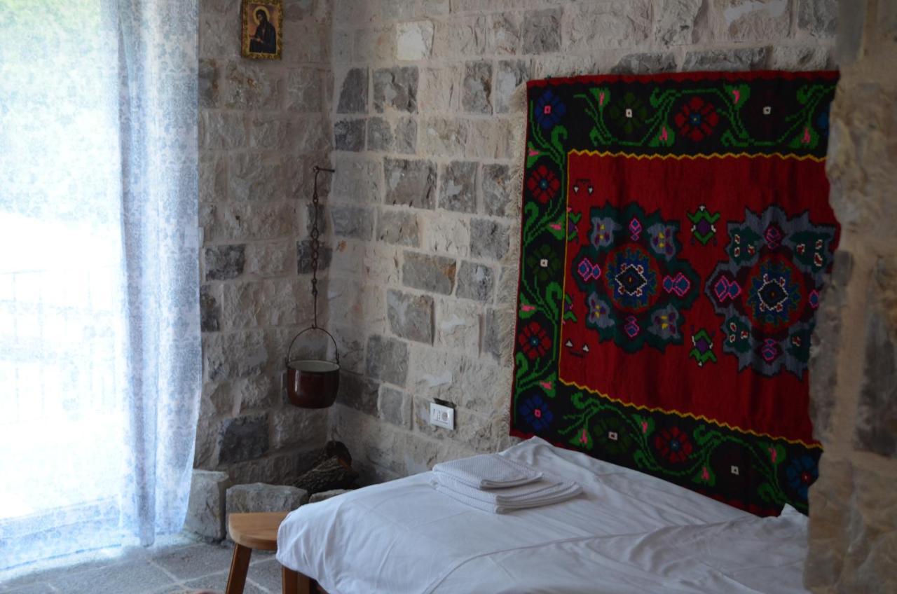 Markovic Winery And Estate Apartments Cetinje Extérieur photo